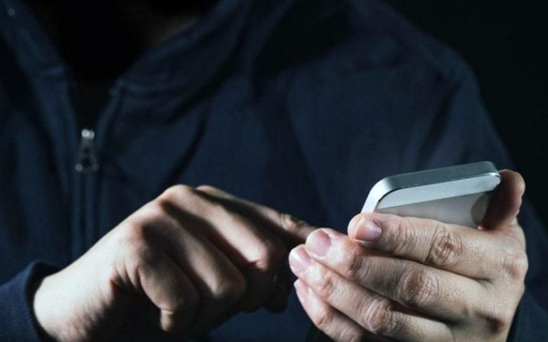 Коростенець під час оформлення “грошової допомоги” втратив понад 50 тис. грн