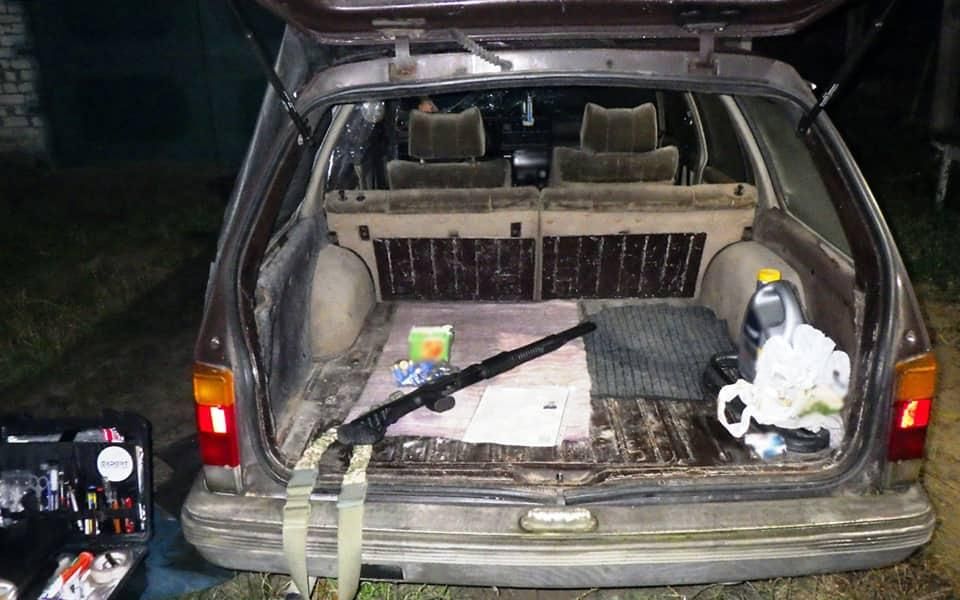 На Житомирщині чоловік під час конфлікту вистрілив у опонента з рушниці гумовими кулями