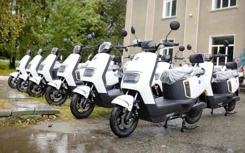 Нові електроскутери отримали соцпрацівники Коростенської громади