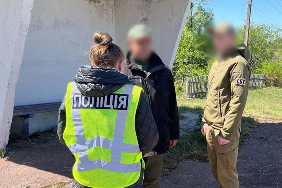 Суд виніс вирок водію зі Словечанського надлісництва, який мав за 3 тис. доларів переправити військовозобов’язаного через кордон