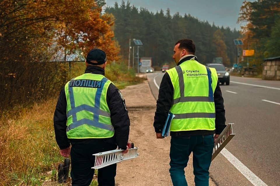 У Житомирській області після обстеження доріг патрульні видали порушникам 80 приписів на усунення недоліків