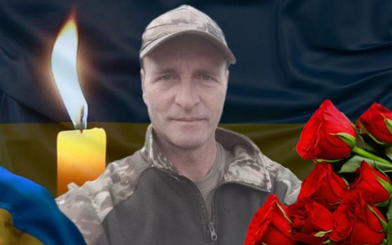 На щиті до рідної домівки в Коростень повертається Захисник Олександр Новіков