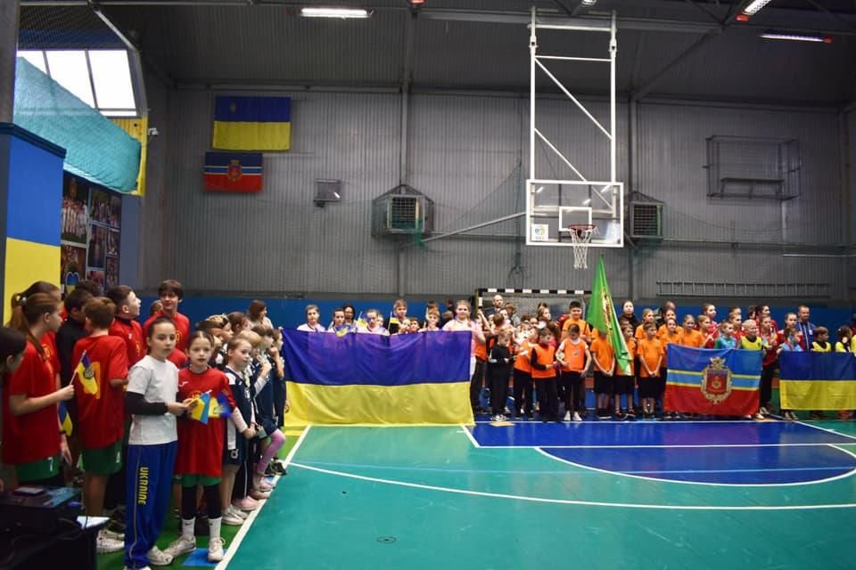 У Коростені відбулося відкриття міського етапу Всеукраїнської шкільної ліги «Пліч-о-пліч»