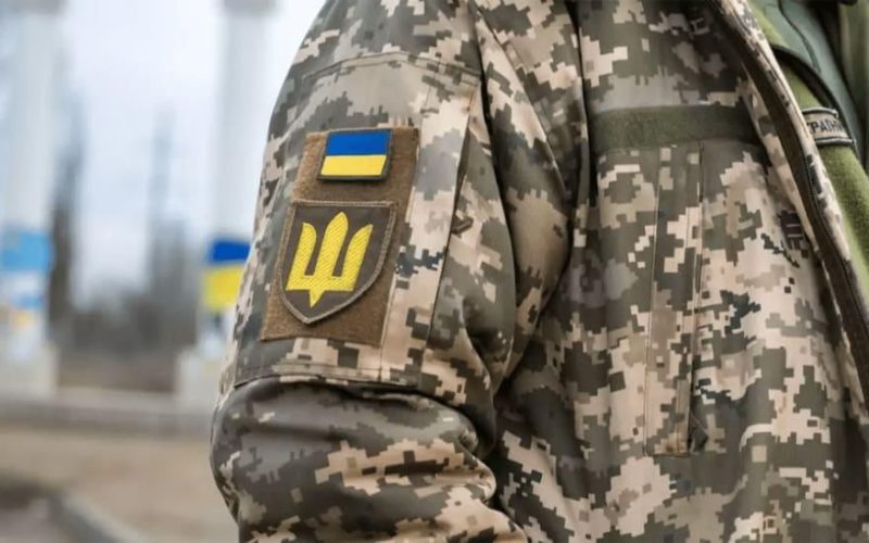 У поліції спростовують чутки щодо загоряння автівки біля ТЦК у Малині