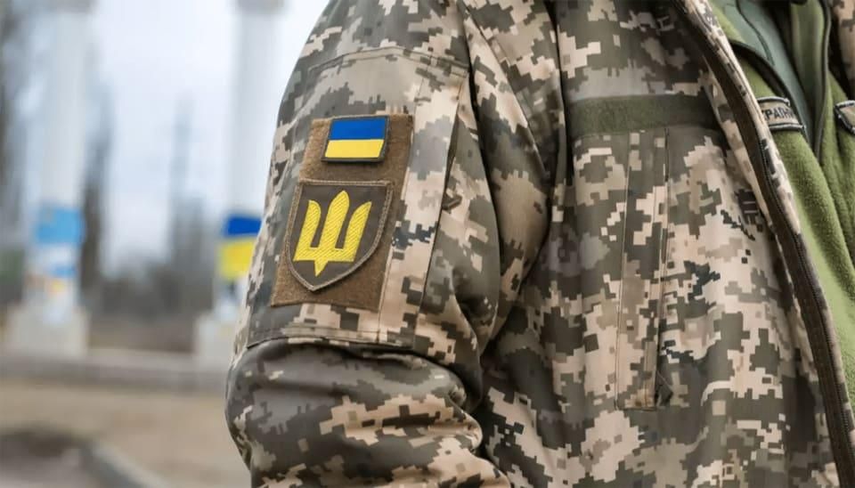 У поліції спростовують чутки щодо загоряння автівки біля ТЦК у Малині