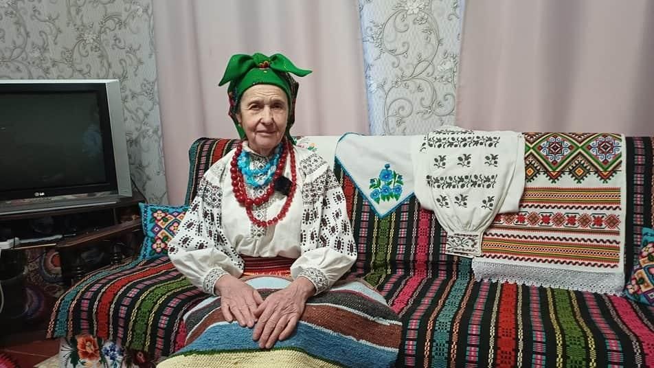 Жителька Малинської громади зберігає вдома десятки речей, які передавалися у родині поколіннями