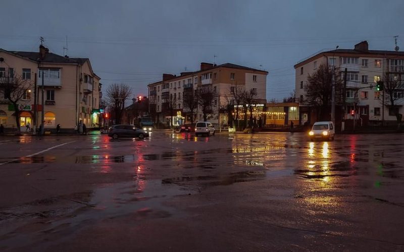 Грудневі дощі й температурні гойдалки: погода на тиждень у Коростенському районі