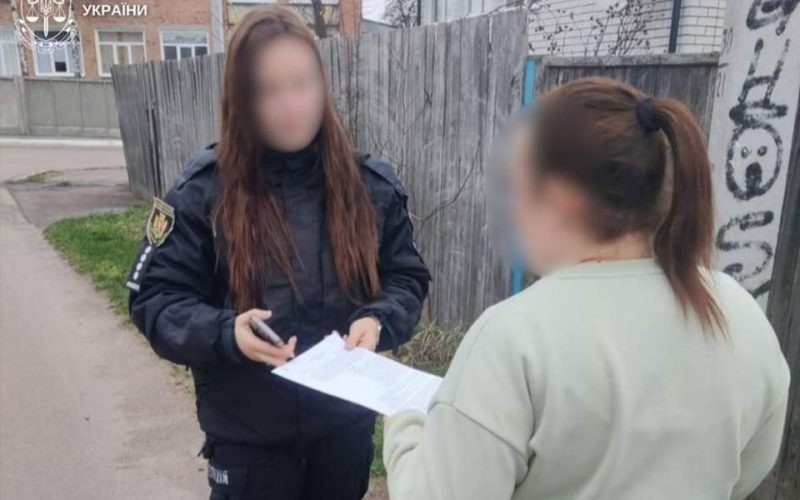 Псевдоволонтерка з Коростеня ошукала сім’ї військових на 150 тис. грн: обіцяла прискорити повернення захисників з полону