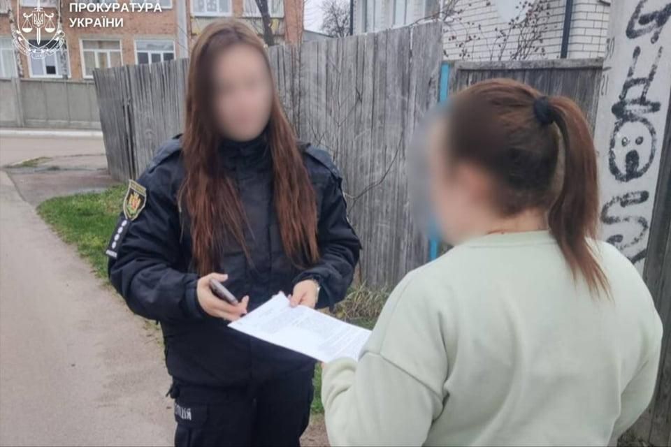 Псевдоволонтерка з Коростеня ошукала сім’ї військових на 150 тис. грн: обіцяла прискорити повернення захисників з полону