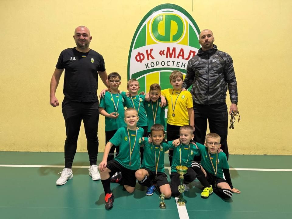 Коростенські “МАЛівці” здобули бронзу на футзальному турнірі в Коростені