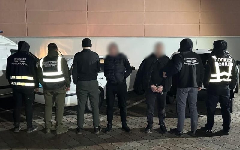 На Закарпатті “туроператори” погоріли на переправленні жителя Житомирщини через кордон