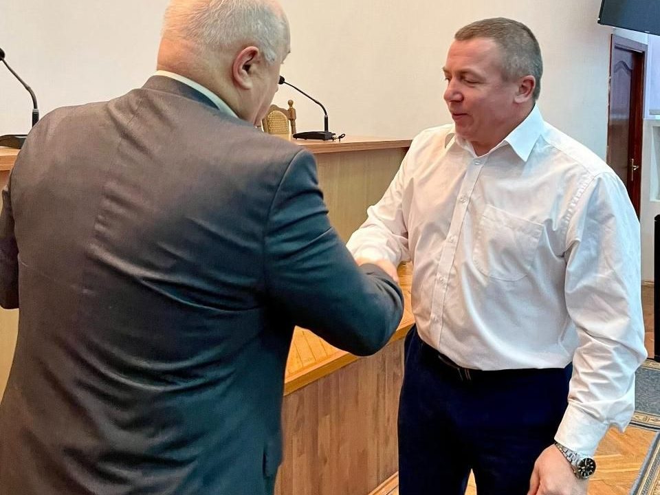 У Коростені енергетиків вітали зі святом