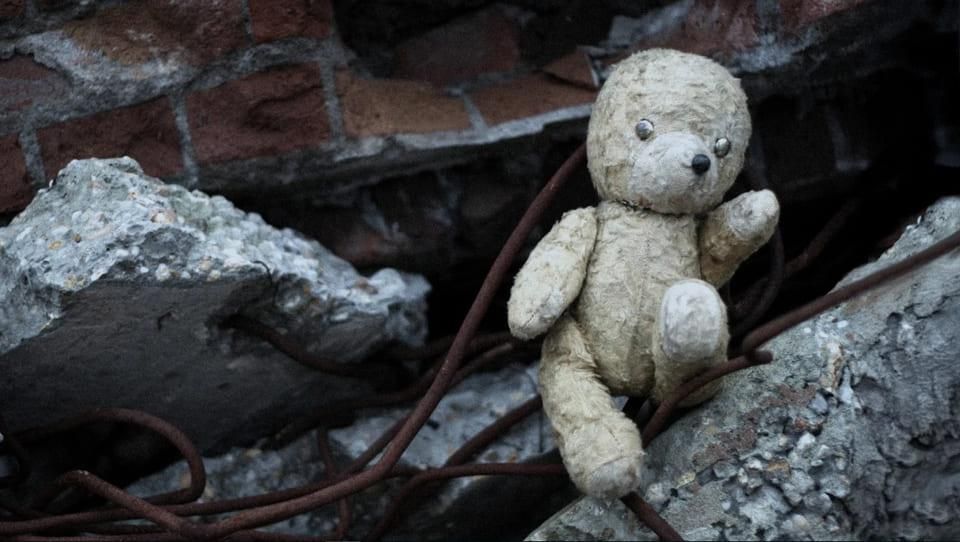 Медикам не вдалося врятувати дитину, поранену внаслідок російського обстрілу на Житомирщині