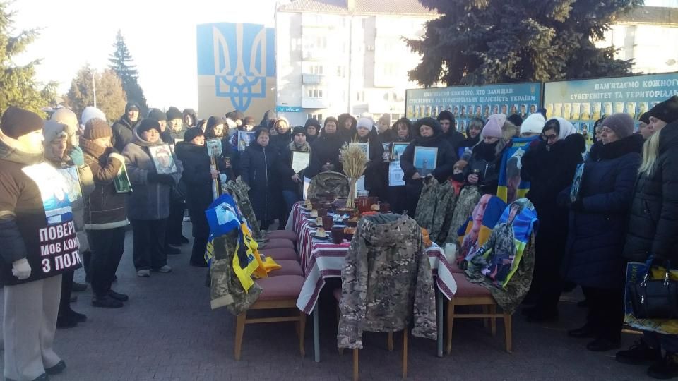 Овруцька громада зустріла переддень Різдва на “Сумному святому вечорі”