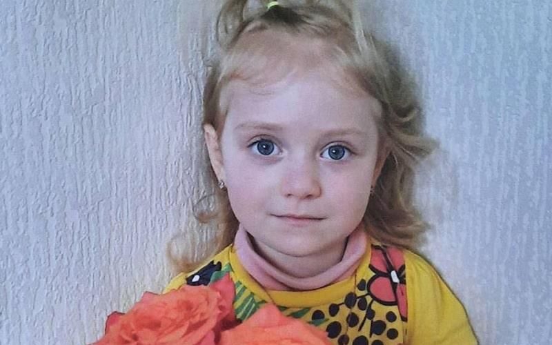 Житомир у жалобі: місто прощатиметься з 4-річною дівчинкою, вбитою рф