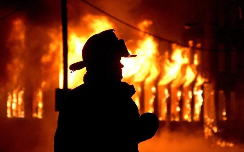 Внаслідок пожежі у будинку в селі на Коростенщині загинули двоє чоловіків