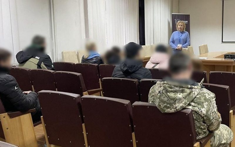 На Житомирщині 265 осіб із вироками без ув’язнення пішли служити за мобілізацією