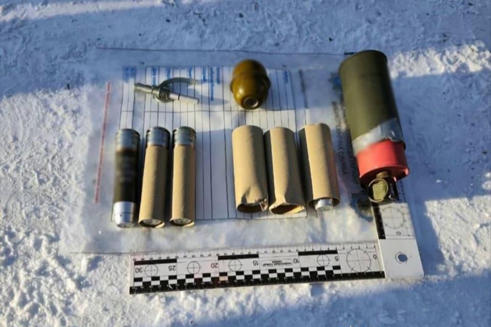 “Сувеніри” в багажнику: жителю Олевська повідомили про підозру за зберігання боєприпасів