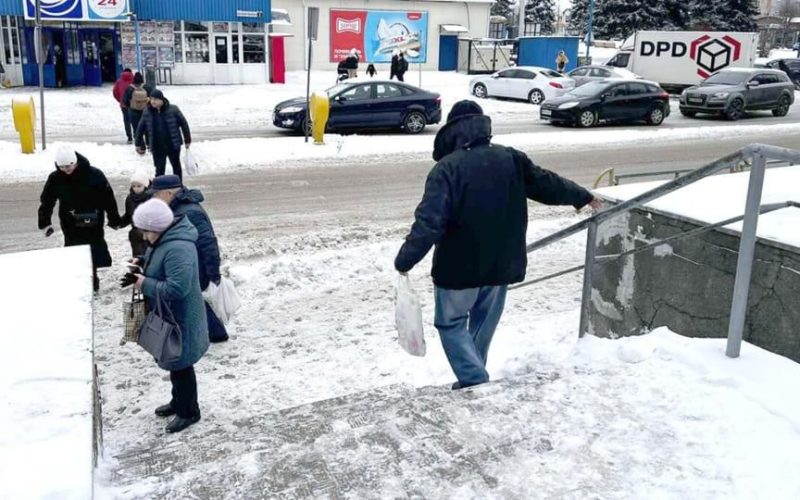 Через негоду в Коростені вдвічі зросла кількість звернень до травмпункту