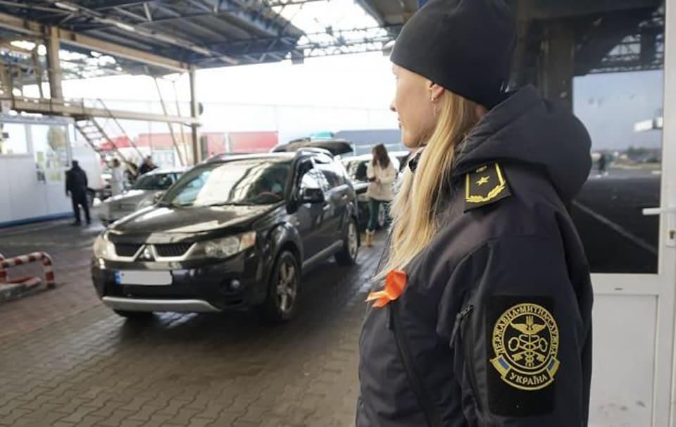 Авто, риба та плити: минулоріч Житомирська митниця перерахувала понад 6,5 млрд грн до держбюджету