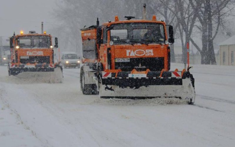 На Житомирщині оголосили штормове попередження через снігопади та сильний вітер
