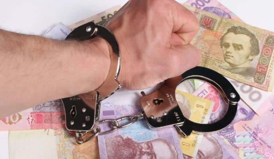 ДБР завершило розслідування щодо бухгалтера військової частини на Житомирщині, який привласнив 800 тис. грн
