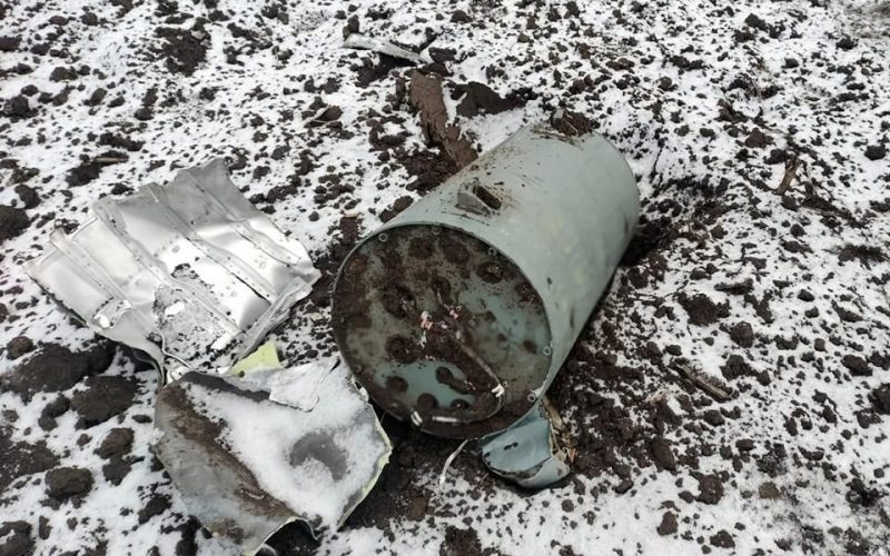 На Житомирщині вибухотехніки знищили бойову частину ворожої ракети, яку знайшли поруч із житловими будинками