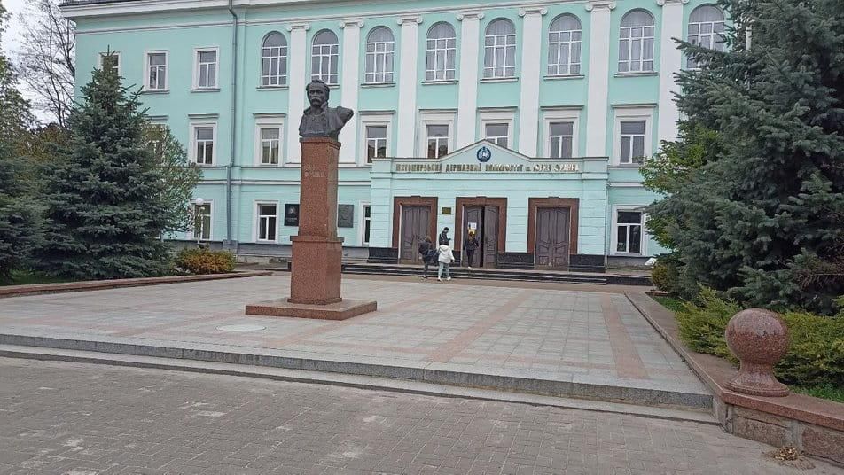 Минулого року з одного з житомирських університетів відрахували понад сотню чоловіків призовного віку