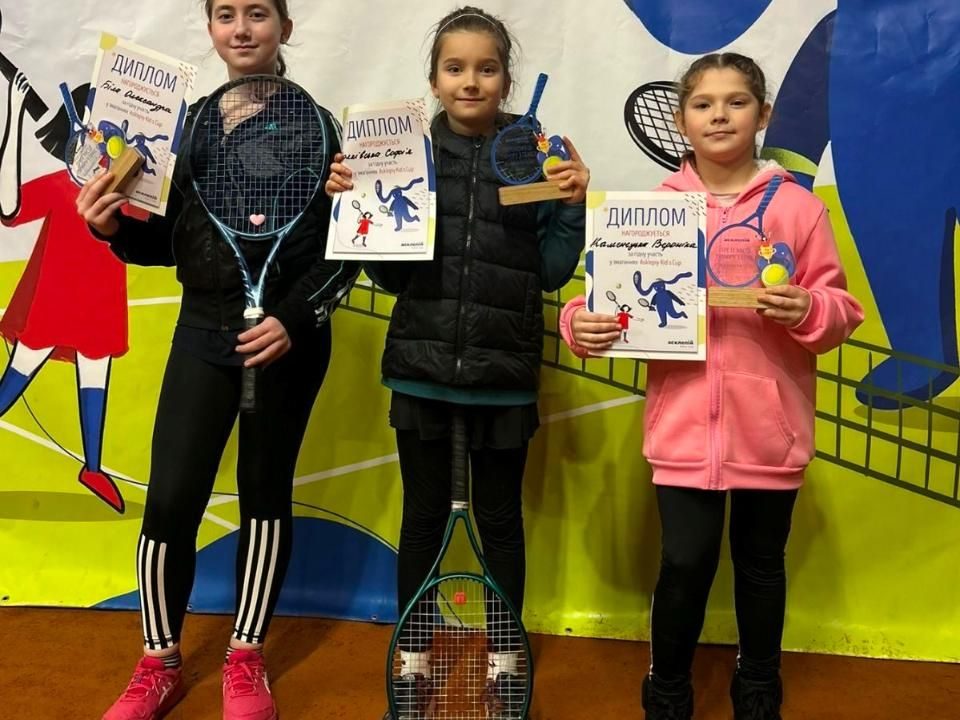 Коростенські тенісистки здобули два чемпіонські титули на змаганнях у Житомирі