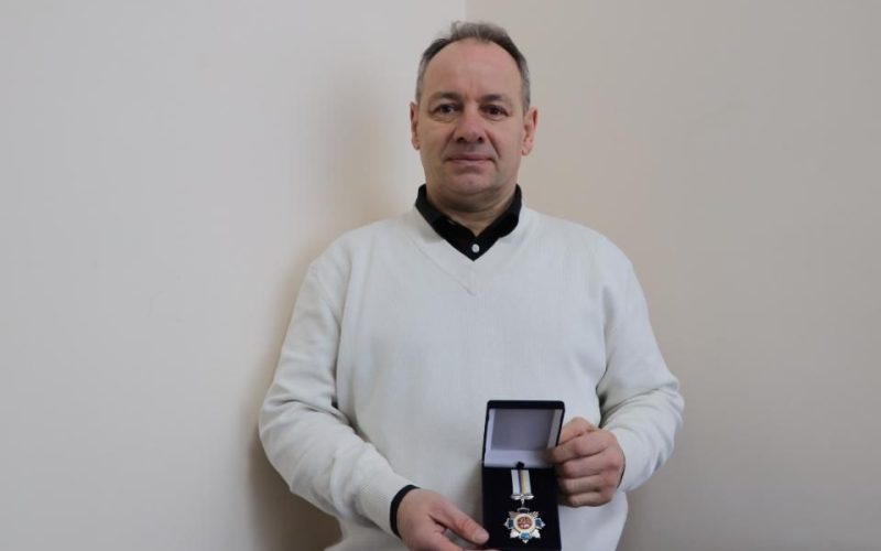 Депутата облради Олега Казюка з Олевської громади нагородили відзнакою “Честь і слава Житомирщини”