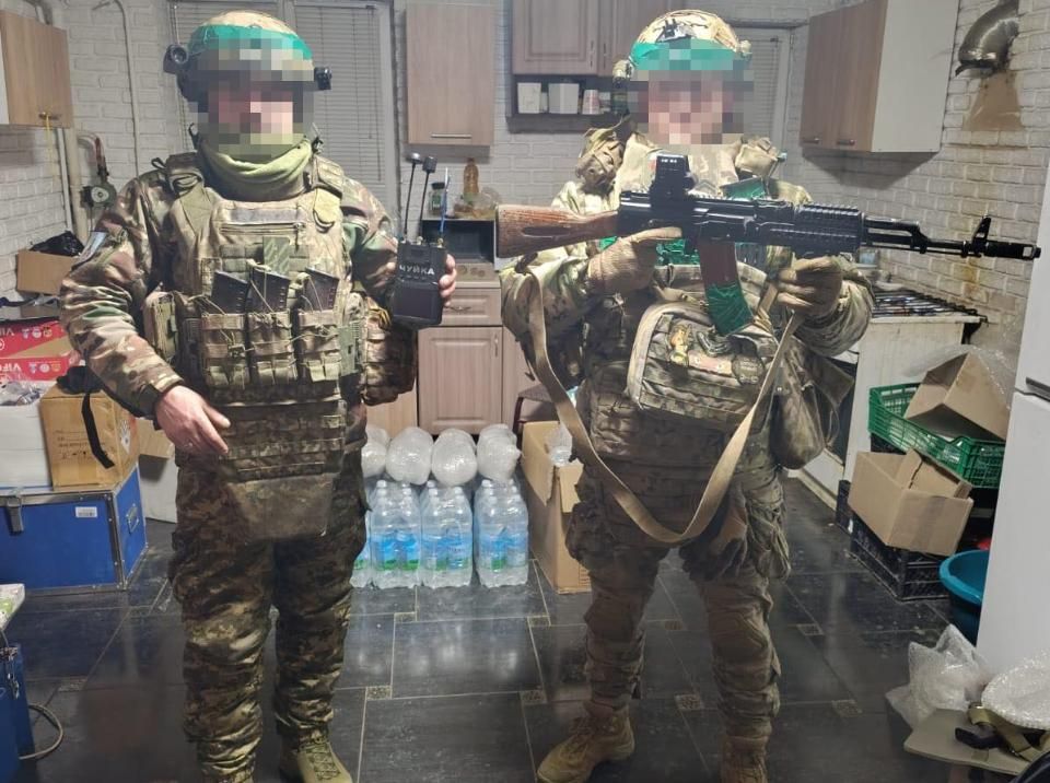 Олевська громада зібрала кошти та придбала для військового-земляка детектор дронів
