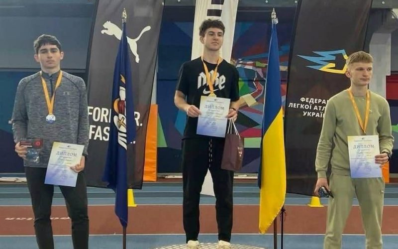Коростенський легкоатлет Данило Вигівський здобув дві медалі на юніорському чемпіонаті України
