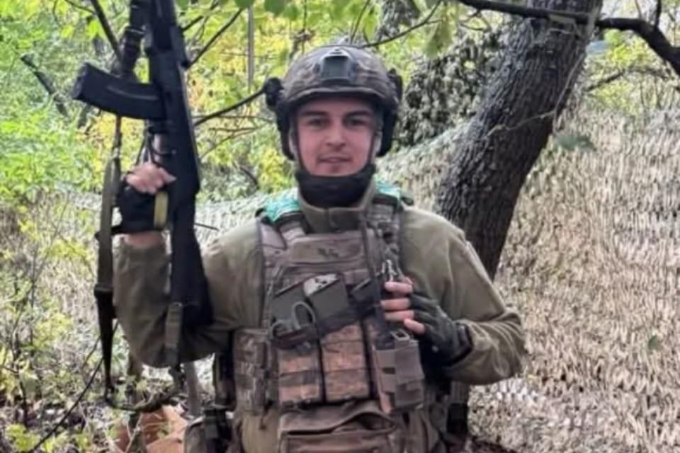 Від отриманих на фронті поранень помер 26-річний військовий з Овруцької громади Ігор Шелюк