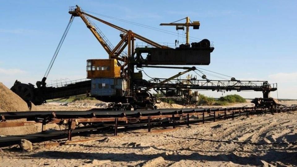 Держава продає титанові активи Фірташа: одне з родовищ розташоване в Коростенському районі