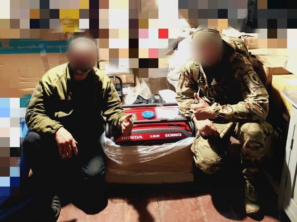 Громада Олевська зібрала кошти на генератор для захисника: допомога вже на передовій