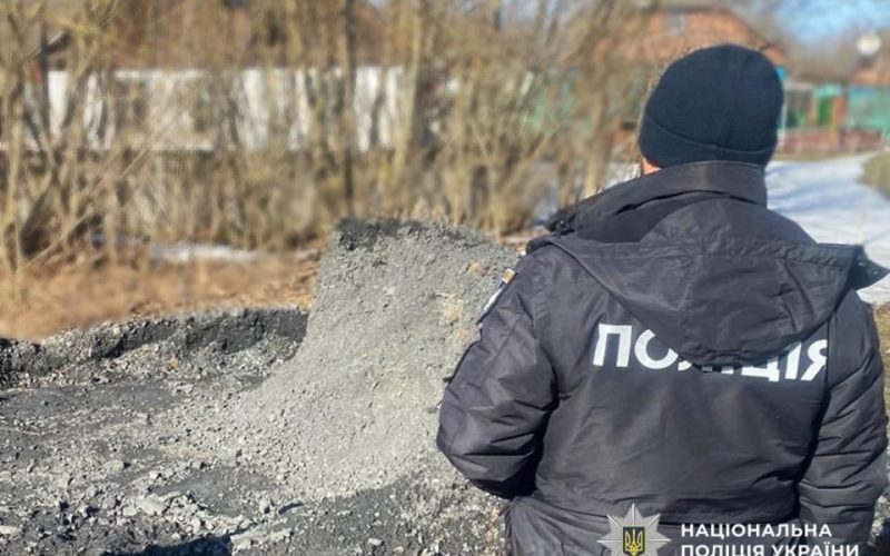 На Житомирщині начальниця відділу селищної ради отримала підозру за закупівлю неякісного вугілля