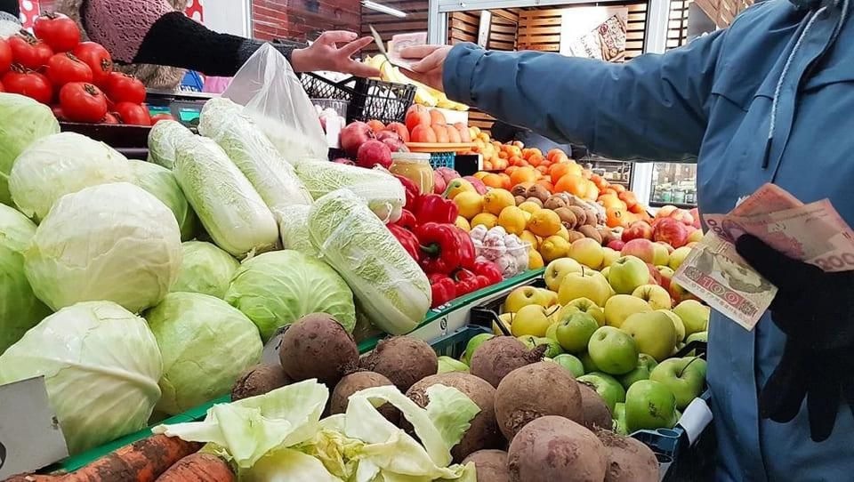 Картопля та капуста б’ють по кишені: на Житомирщині овочі подорожчали майже на 27%