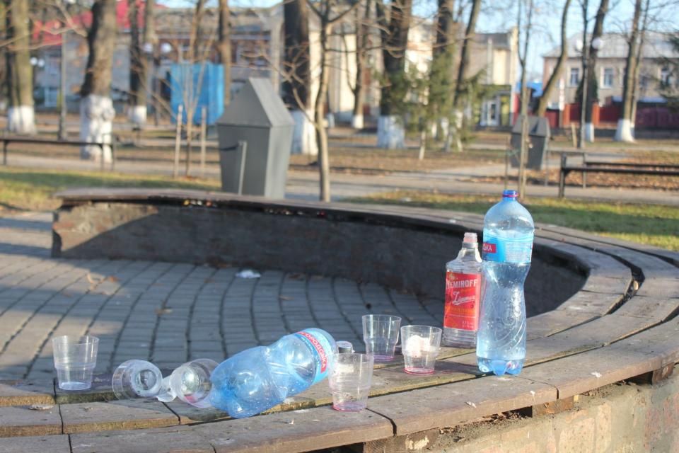 Міський голова Овруча закликав містян поважати працю комунальників і не залишати “гори” сміття