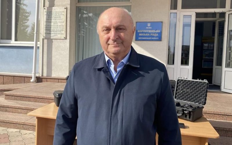 Мер Коростеня задекларував майже мільйон гривень зарплати та понад 200 тис. грн пенсії