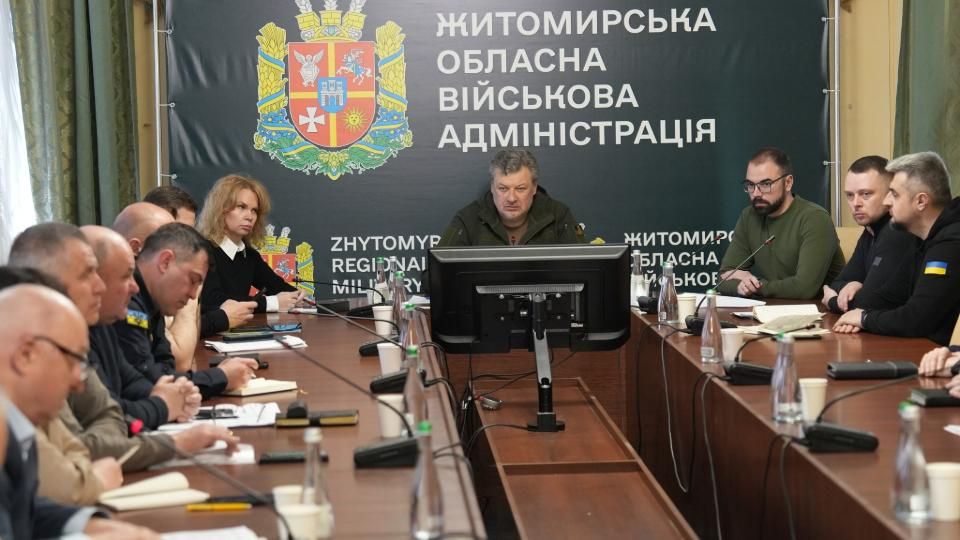 Керівник Житомирської ОВА провів комісію ТЕБ та НС щодо подальших дій у Коростені