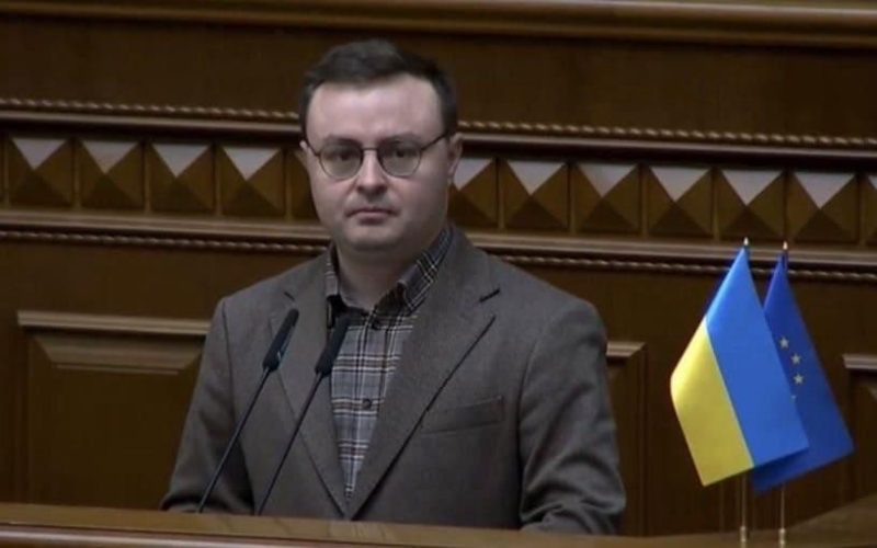 Народний депутат розкритикував владу Коростеня за пасивність і невиконання своїх обов’язків у ліквідації наслідків авіаудару