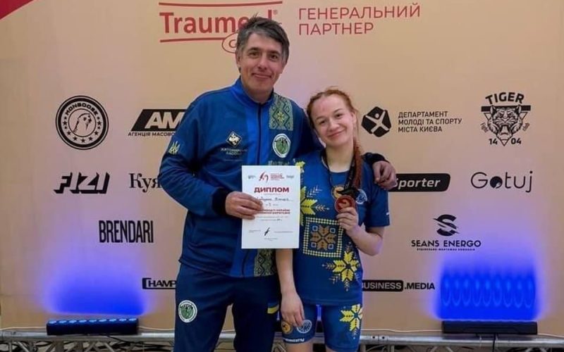 Спортсменка з Малина виборола “срібло” на чемпіонаті України з пляжної боротьби