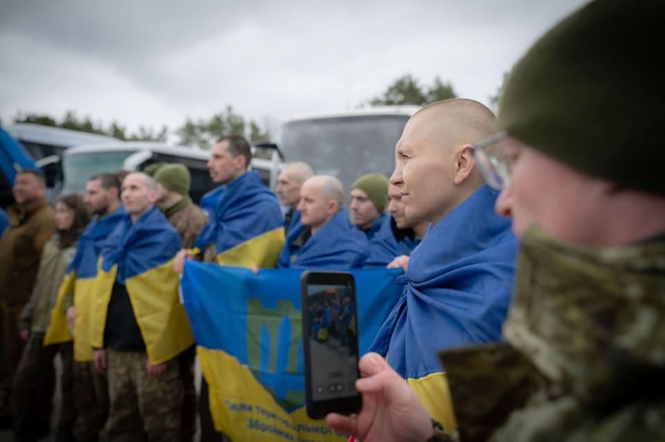 З полону звільнили морпіха з Коростеня: родина чекала майже чотири роки