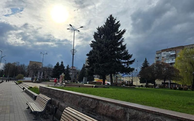 Від морозу до весняного тепла: прогноз погоди на тиждень у Коростенському районі
