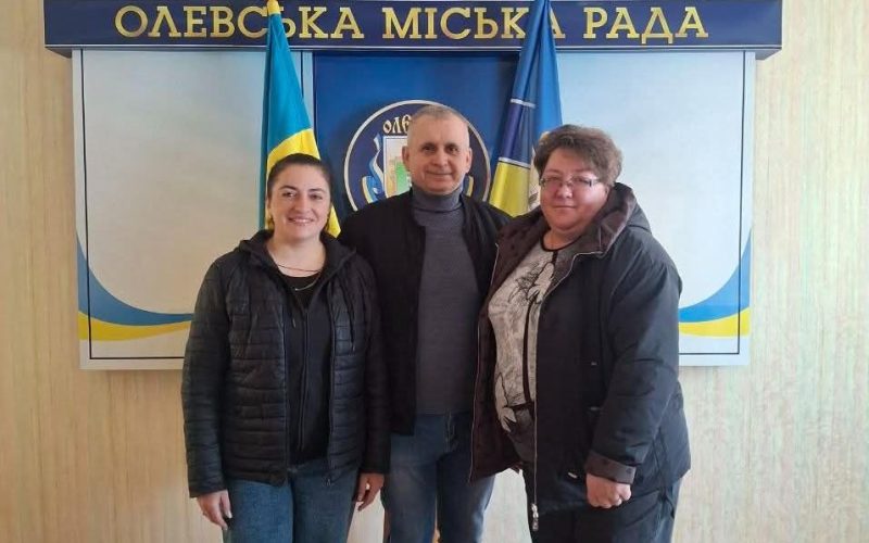 У гімназії Олевської громади під час ярмарку зібрали понад 16 тис. грн для підтримки військових