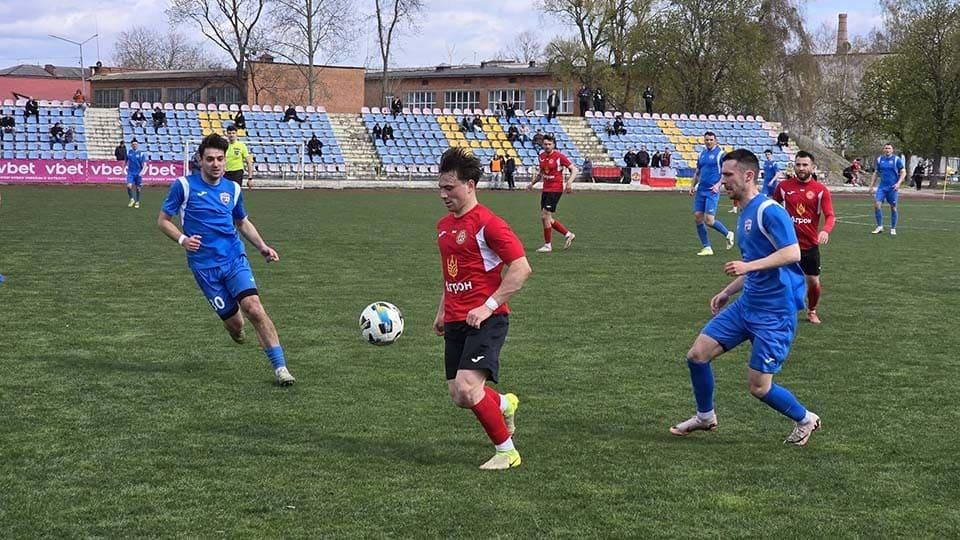 “Коростень Агро-Нива” програв домашній матч лідеру чемпіонату на стадіоні “Спартак”