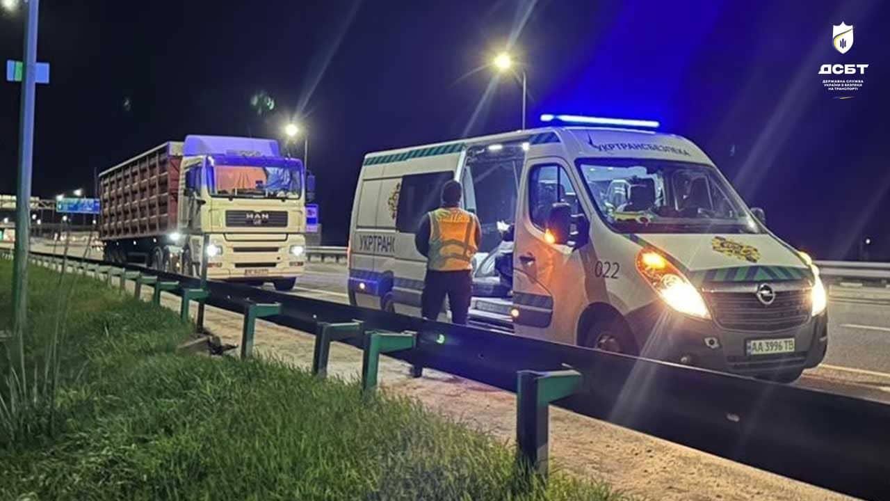 На Житомирщині перевізник отримав адмінматеріали за відмову пройти ваговий контроль