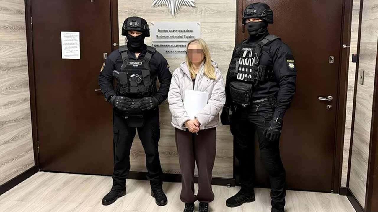 У Житомирській області викрили жінку, у виготовленні порнографії за участі маленької доньки