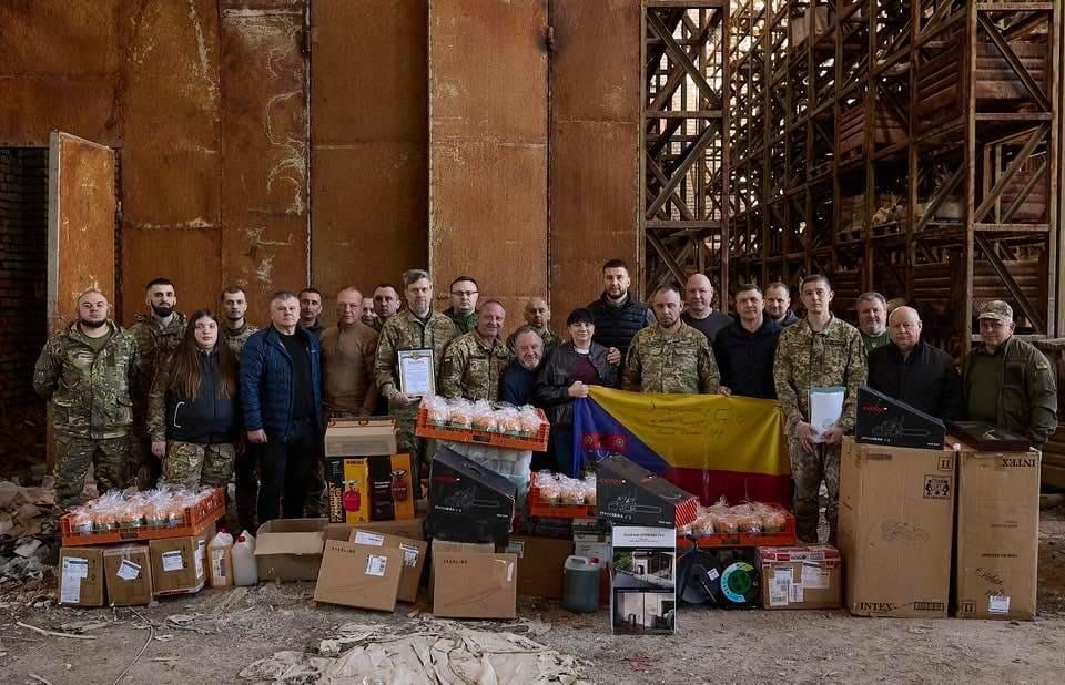 Передали на фронт необхідну допомогу для військових із Коростенського району