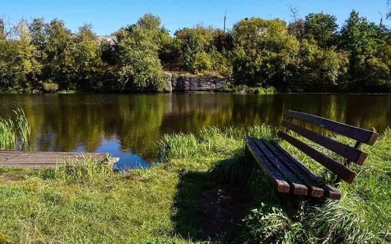 Спекотно та під кінець робочого тижня задощить, – погода в Коростенському районі